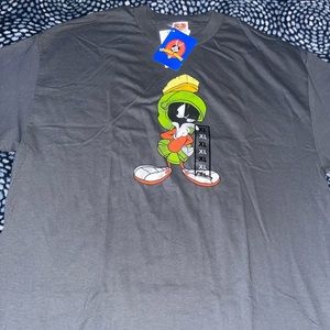 Looney tunes vintage shirt